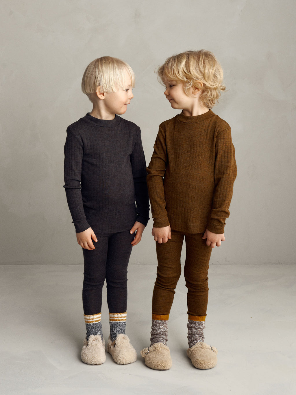Merino wool leggings, Dark Gold